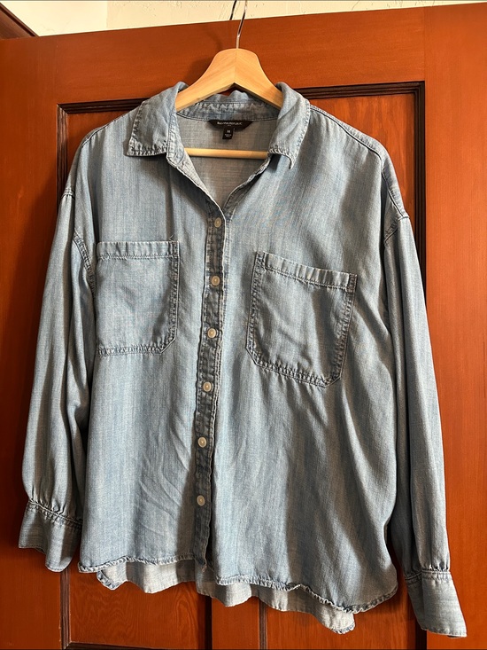 Banana Republic Tops - Light Wash Denim Button-Up Shirt - Casual Women’s Shirt